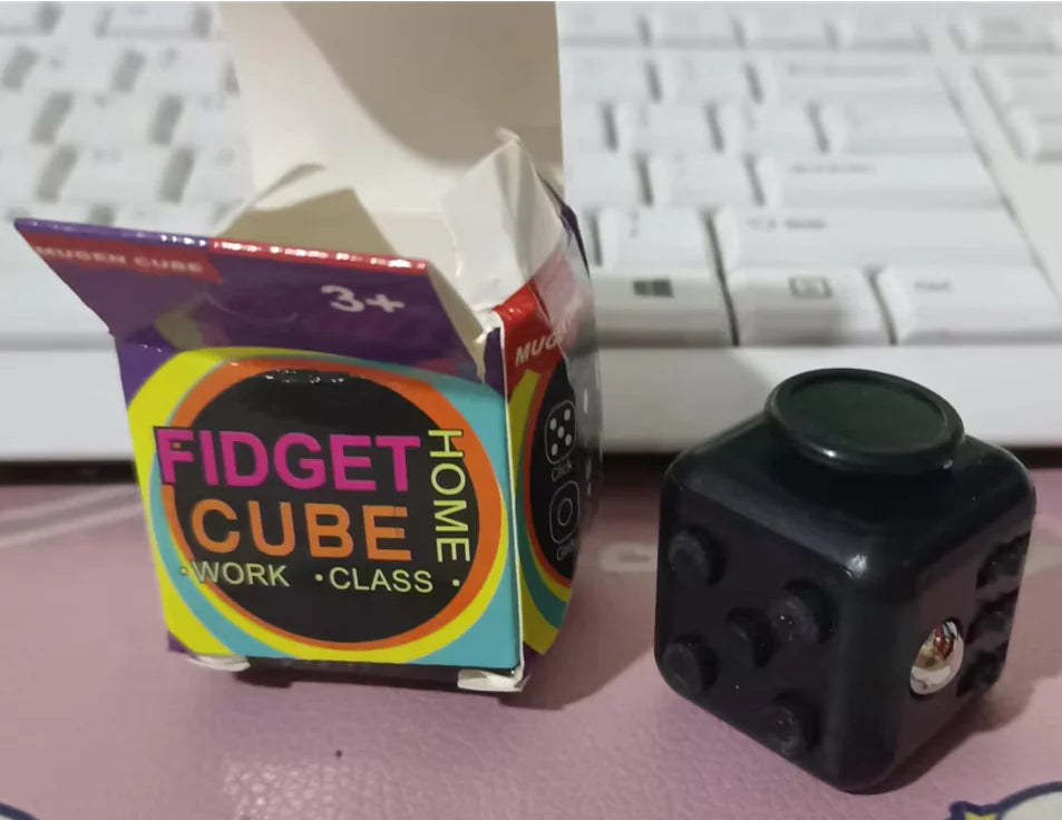 6-Face Stress Relief Cube